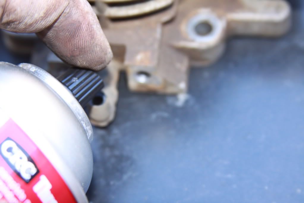 Cleaning IAC and Throttle body write up (for dummies)